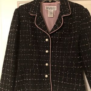 2 piece women’s suit